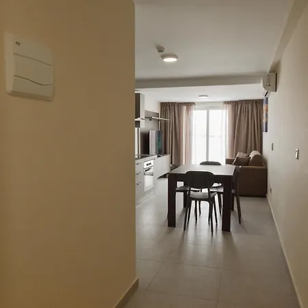 51Hh Apartments Gzira المظهر الخارجي الصورة