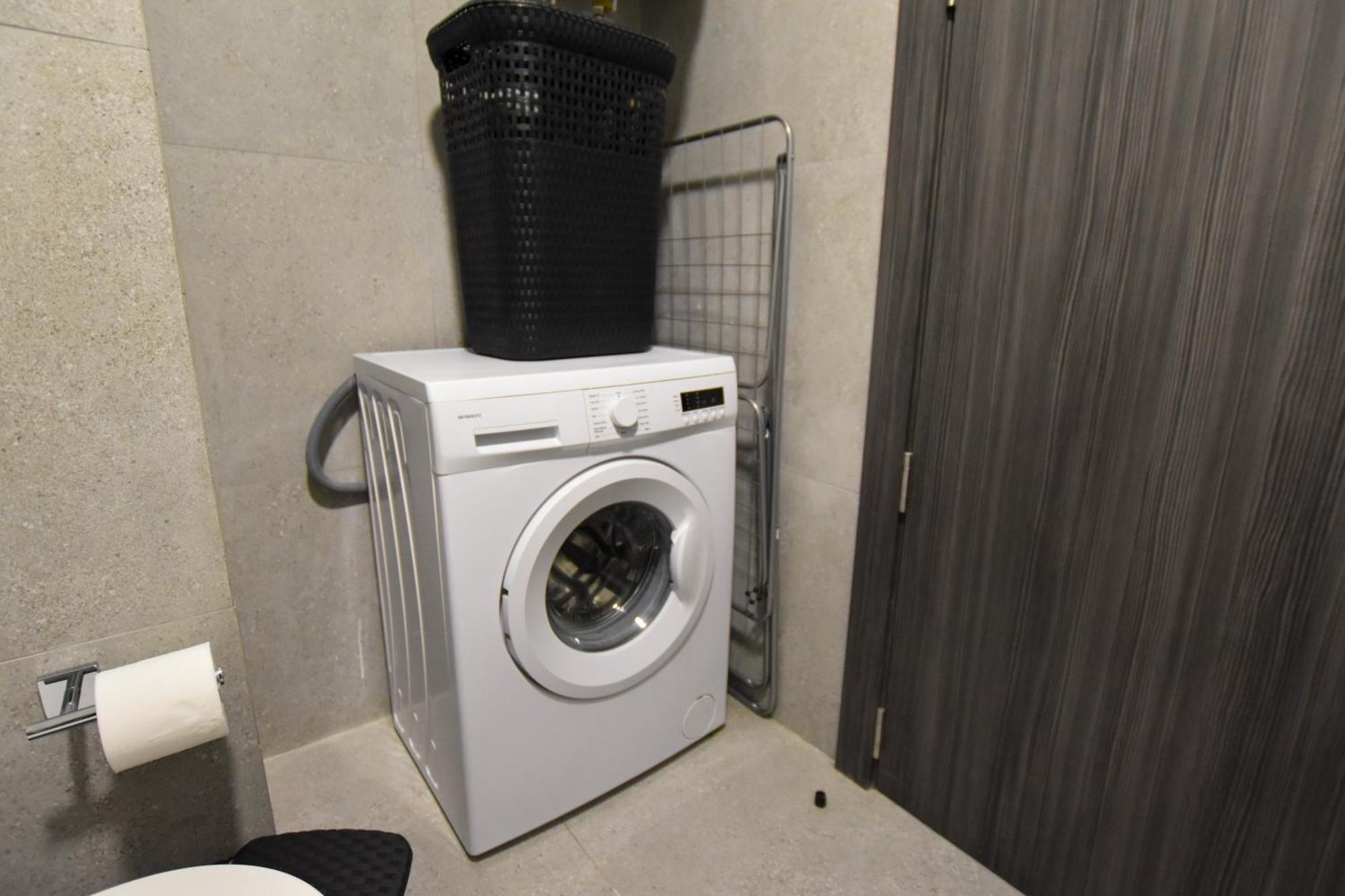 Apartment 51hh